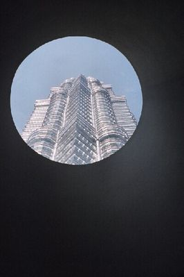 This photo taken from inside the Petronas Towers.
Keywords: Petronas Towers;Kuala Lumpur