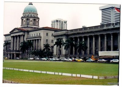 City Hall & Supreme Court. Singapore. 2004
Keywords: Laurie Bane;City Hall;Supreme Court;2004