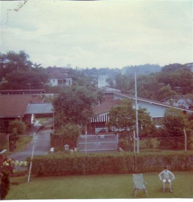 Berihma Rd
Me when we first arrived at Berihma Rd off the Bukit Timah.
Keywords: Berihma Rd;Gordon Thompson;Bukit Timah