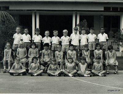 1969 Kevin RAF Tengah School Singapore.
1969 Kevin RAF Tengah School Singapore.
Keywords: 1969;Kevin Smith;RAF Tengah;School