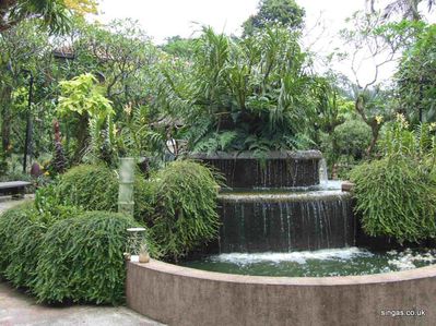 Botanic Gardens
A water feature.
Keywords: Botanic Gardens