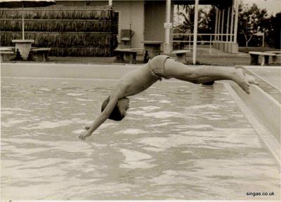 D diving in Kranji pool.
Keywords: Lucy Childs;Kranji pool