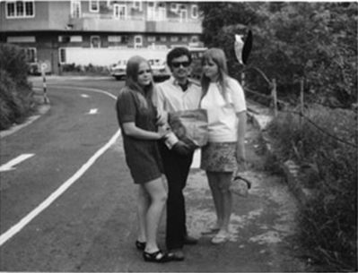  Inga and Monika Nelsson with Ashley 1969
Keywords: Inga Nelsson;Monika Nelsson;1969