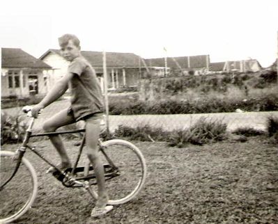 Derek on bike from 'cheap Johns'
Keywords: Derek Simons;cheap Johns