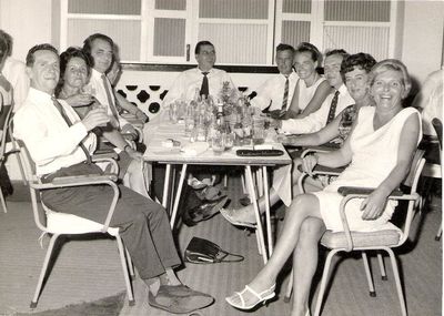 Dockland Club
Dockland Club 'bit of a do' 1966
Keywords: Dockland Club;1966;Derek Simons