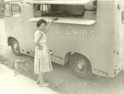 The 'Chippy Van' - Jalan Kemuning
Keywords: Jalan Kemuning;Barry Thompson