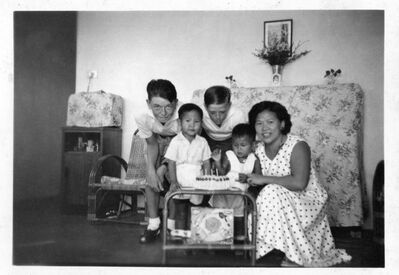 Serangoon Gardens 1958
At Worthing Road in Serangoon Gardens.  Can you recognize the two young Brits?
