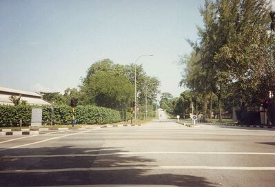 1988-Crossing of Changi Village Rd and Telok Paku Rd & the new Loyang Ave
Keywords: 1988;Changi Village