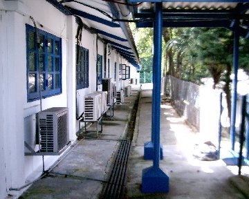 Bourne School with air-con