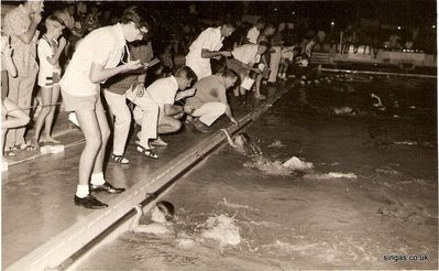 Swimming Gala at the Dockyard Pool
Keywords: Mike Newman;Dockyard Pool