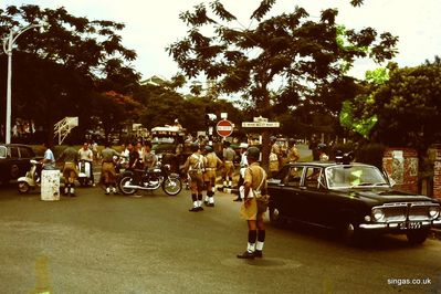 1964
River Valley Road and Clemenceau Avenue junction in front of the National Theatre.
Keywords: 1964;River Valley Road;Clemenceau Avenue;National Theatre