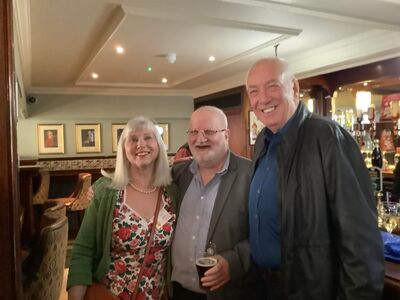 Singapore Schools Reunion - Chandos Pub 26-03-2022
Lynne Copping, Tom O'Brien and Paul Rayner.
