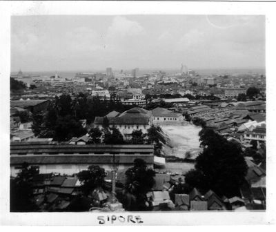 View of City facing the sea from roof of Pacific Mansions
View of City facing the sea from roof of Pacific Mansions
Keywords: Gordon Thompson;Pacific Mansions