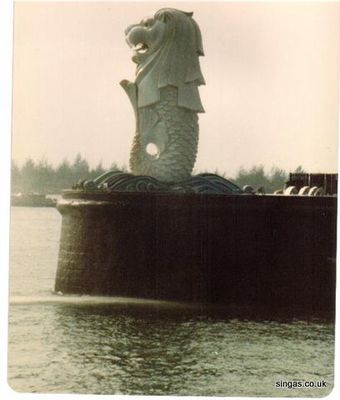 Merlion, Singapore, 1983.
Keywords: Laurie Bane;Merlion;1983