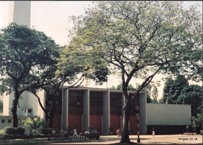 Alexandra Fire Station 1953-2003
The station was in use from 1954 till 2003 and on the same location a new fire station was opened in 2005 together with a police neighbourhood station and the 1st Division HQ of the SCDF.
Keywords: Frank van der Weerden;Alexandra;Fire Station