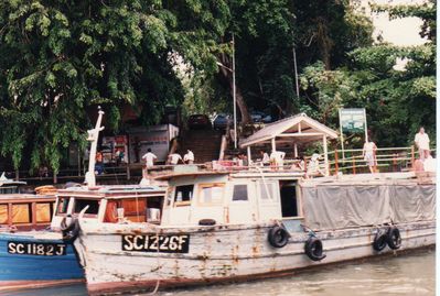 Boats with Changi steps behind
Boats with Changi steps behind.  Looking at the condition of these boats it looks like they were the same ones we used in 65.
Keywords: Peter Todd;Changi;Boats;1987