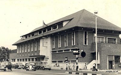 Britannia NAAFI Club, 1956-58
Keywords: John Simner;Britannia Club;NAAFI