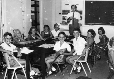Class 2A 1964
Class 2A 1964. Paul Revell, Martin Harwood and Joan Kent are on the right.
Keywords: Bill Johnston;Wessex Junior;Pasir Panjang Junior;School;Class 2A;1964;Paul Revell;Martin Harwood;Joan Kent