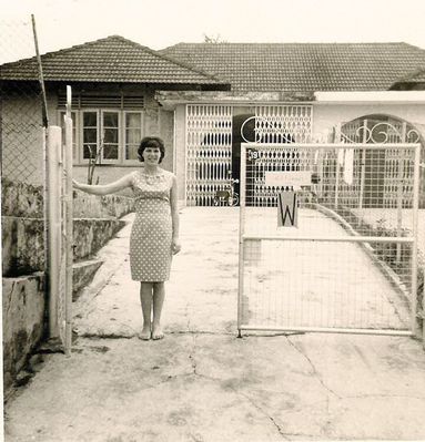 My mother outside Crowhurst Drive - our first bungalow - note the
W - to indicate that it was the Warden's house for the street. My
father was the warden.
Keywords: Sandra Chidgey;Crowhurst Drive