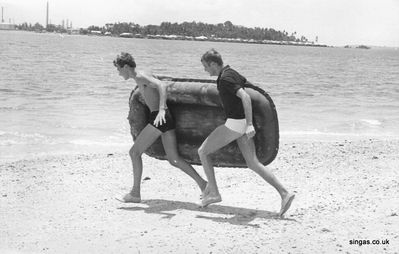 Dave Wilson & Bill Neen nicking Dinghy
Keywords: Dave Wilson;Bill Neen