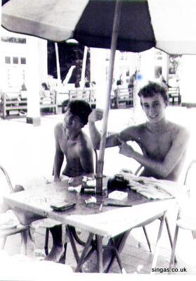 Dennis Hall, John Yates - Gilman Pool 1964
Dennis Hall, John Yates - Gilman Pool 1964
Keywords: Dennis Hall;John Yates;Gilman Pool;1964;ASM