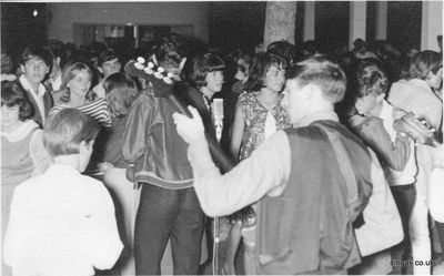 The Hellions
Hellions gig at Gillman Pool in 1965.
Keywords: The Hellions;Gillman Pool;1965;Mike Ludlow