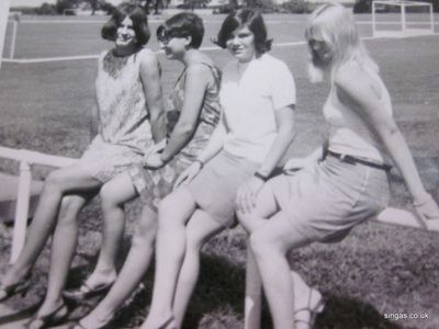 Marily Smith, Jan, Freda Sillince and Melanie Simpson
Marily Smith, Jan, Freda Sillince and Melanie Simpson
Keywords: Monika Brewster;Marily Smith;Freda Sillince;Melanie Simpson