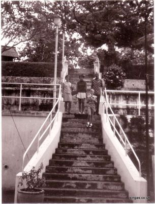 Sandy R&R;Penang
The Bell family descending the steps to the beach at the Sandy R&R Centre.
Keywords: Sandy R&R;Penang