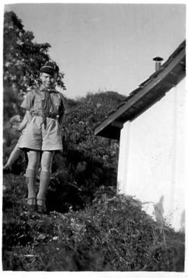Jim - Gun emplacement behind him.
Jim with Gun emplacement behind him, in his Cub uniform
Keywords: Margaret Gardener;1955;1957
