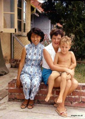 Laura, Steven and Alice, 1962 Serangoon,
Keywords: Thomas Crosbie;Laura Crosbie;Steve Crosbie;Alice Ong;Amah