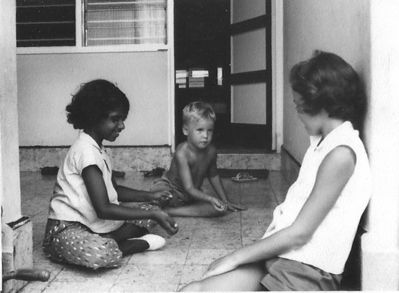 Neighbour, Gordon & Yvonne Chesterman playing Jacks at Burnfoot Terrace
Keywords: Bob Chesterman;48 Squadron;Changi;RAF;Gordon;Yvonne Chesterman;Burnfoot Terrace