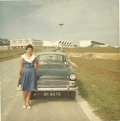 Mum at St. John's - Oct 1964
Keywords: St. John&#039;1964;Barry Thompson