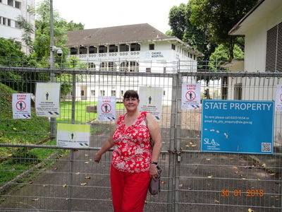 Changi hospital 2018
Myself,Wendy Clarke,nee Johnstone, outside the Old Changi hospital
