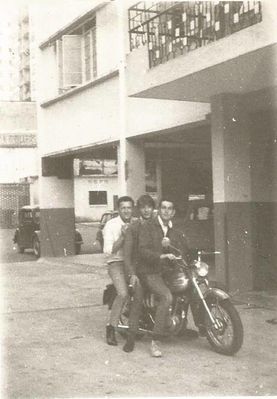 Sparky, George and Roy
This photo is from Roy Thompson. Sparky George Roy, River Valley Road 1967. If anybody knows these guys, Roy would love to know.
Keywords: Roy Thompson;River Valley Road;1967