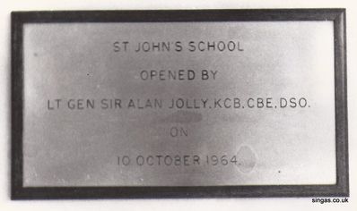 Plaque
Keywords: Ian Glen;St. Johns;Plaque