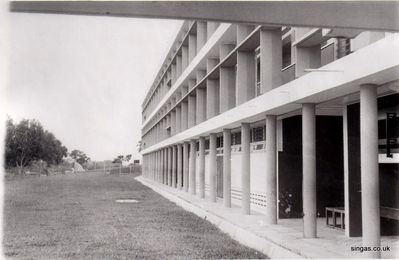 Rear of Science Block
Rear of Science Block
Keywords: Ian Glen;St. Johns;Science Block