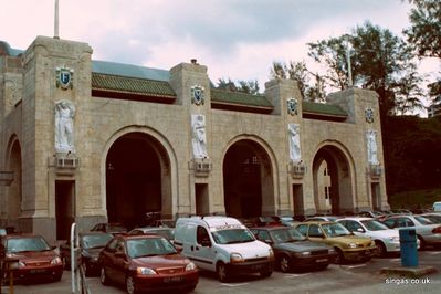 Singapore Railway Station
Keywords: Railway Station;2002;Paul Miller