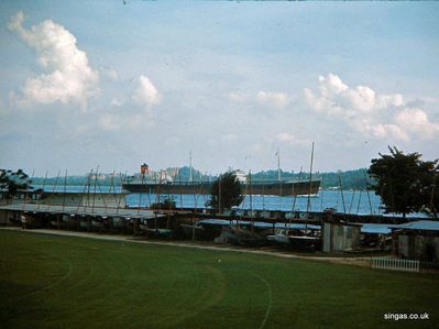 Yachts at the sailing club
Keywords: Yachts;sailing club;Changi