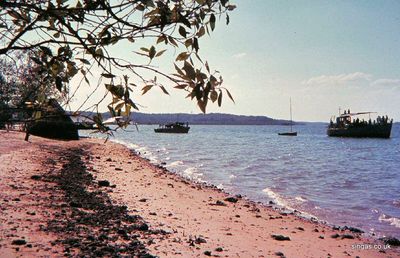 The beach again
Keywords: Changi;beach