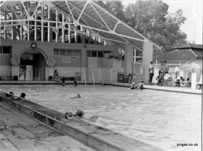 Tanglin Swimming Pool
Keywords: Tanglin;Swimming Pool;Heather Fisher