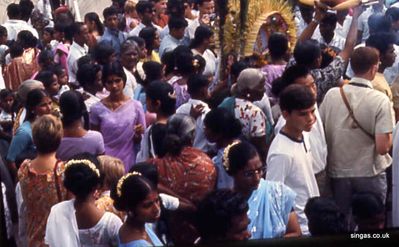 Thaipussam
A general crowd scene.
Keywords: Thaipussam;Hindu