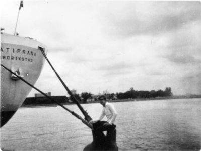 sitting on the dock of the bay
Me at Singapore Harbour in 1968, must have been seeing someone off.
Keywords: Tom O&#039;Brien;1968;Harbour