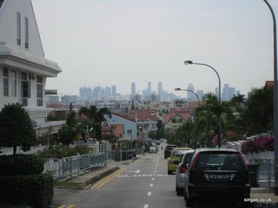 Top of Siglap Drive
photo taken by Chin Siew Min and sent to Keith show Siglap Drive as it is today - 2009.
Keywords: Siglap Drive;2009;Chin Siew Min