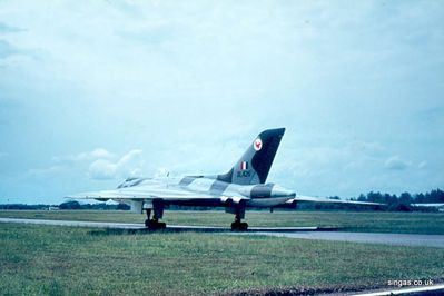 Vulcan
Keywords: RAF Changi;Simon Moore;Vulcan