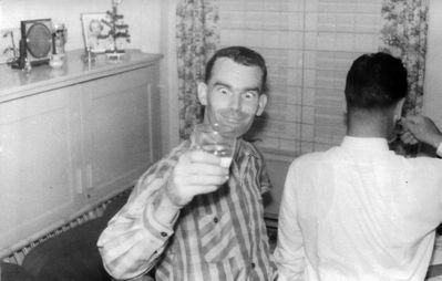 Xmas party 1963
Keywords: Bob Chesterman;48 Squadron;Changi;RAF;1963