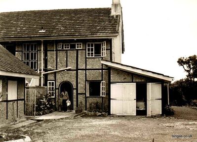 Bishop's House, Fraser's Hill, Malaysia
Keywords: Lucy Childs;Bishop&#039;Fraser&#039;Hill;Malaysia