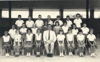  Class 15 at Alexandra School, taken in July 1964
Thanks to Pam Harding for this photo of Class 15 at Alexandra School, Singapore, taken in July 1964

Mr Robinson - Teacher

Pam Harding is sitting on the front row, second from the left. 
Keywords: Alexandra Juniors;1964;Pam Harding;Mr Robinson