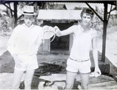 Ron Jones and Pete Sims with a dead sea snake.
Ron Jones and Pete Sims with a dead sea snake.  Taken on a Banyan trip to Seletar Island.
Keywords: Ron Jones;Pete Sims;Seletar Island