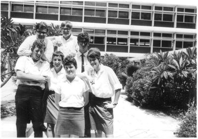 St. Johns 1968
Top l-r  Campbell, Peter Bell, Steve
front: Dave Jones, Annette, Bev Crush, Sue
Keywords: St. Johns;1968;Campbell;Peter Bell;Steve;Dave Jones;Annette;Bev Crush;Sue