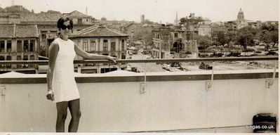 Mum looking down on old china town, Singapore.
Keywords: Lucy Childs;chinatown